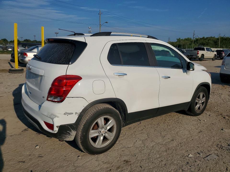Photo 3 from auction – 2017 CHEVROLET TRAX with VIN KL7CJLSB0HB170902
