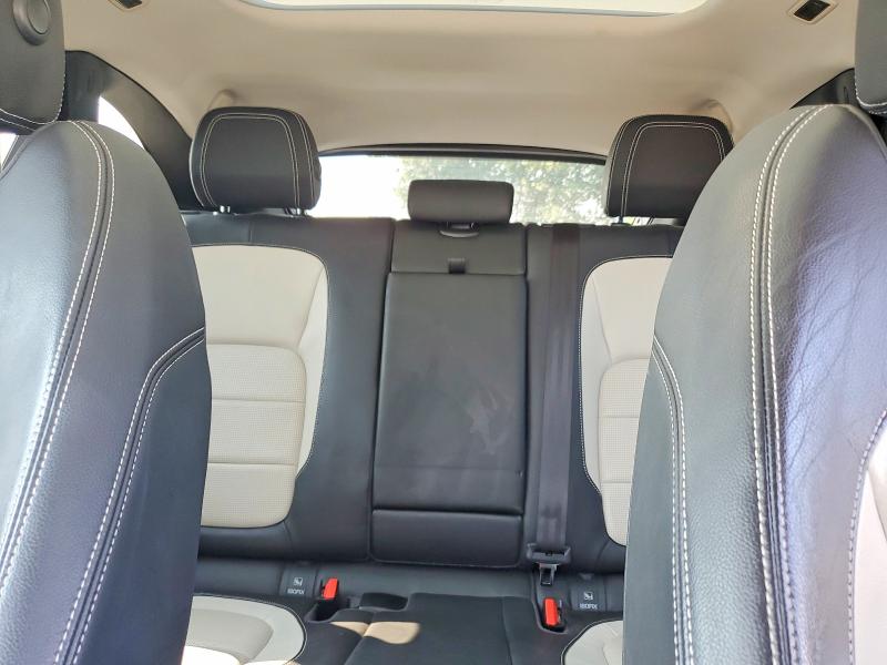 Photo 10 from auction – 2017 JAGUAR F-PACE with VIN SADCL2BN5HA088708