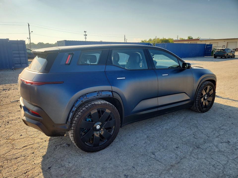 Фото 3 с аукциона – 2023 FISKER OCEAN с VIN VCF1EBU20PG009506