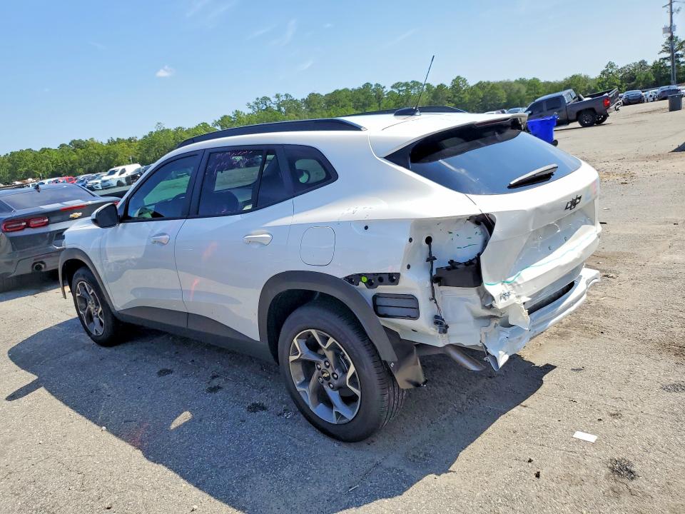 Photo 2 from auction – 2026 CHEVROLET TRAX with VIN KL77LHEP9TC200160