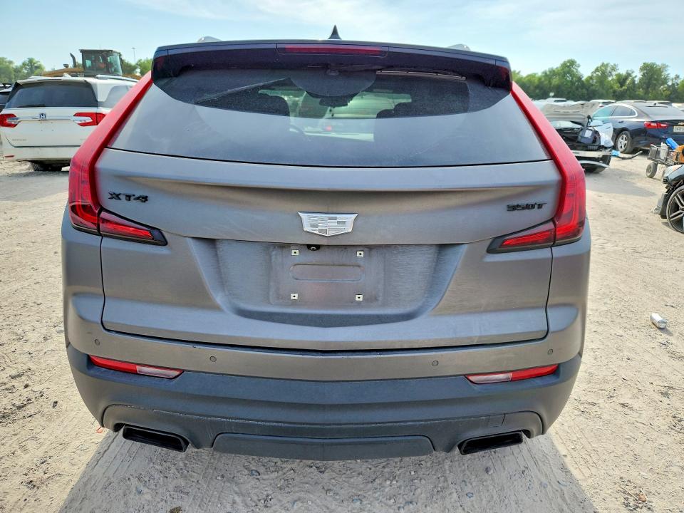 Photo 6 from auction – 2023 CADILLAC XT4 with VIN 1GYAZAR46PF136348