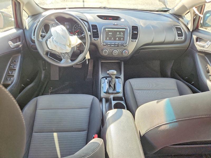 Photo 8 from auction – 2018 KIA FORTE with VIN 3KPFL4A75JE164907