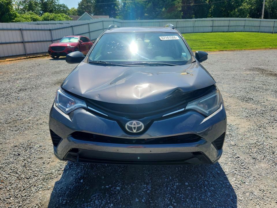 Photo 5 from auction – 2017 TOYOTA RAV4 with VIN 2T3BFREV9HW579013
