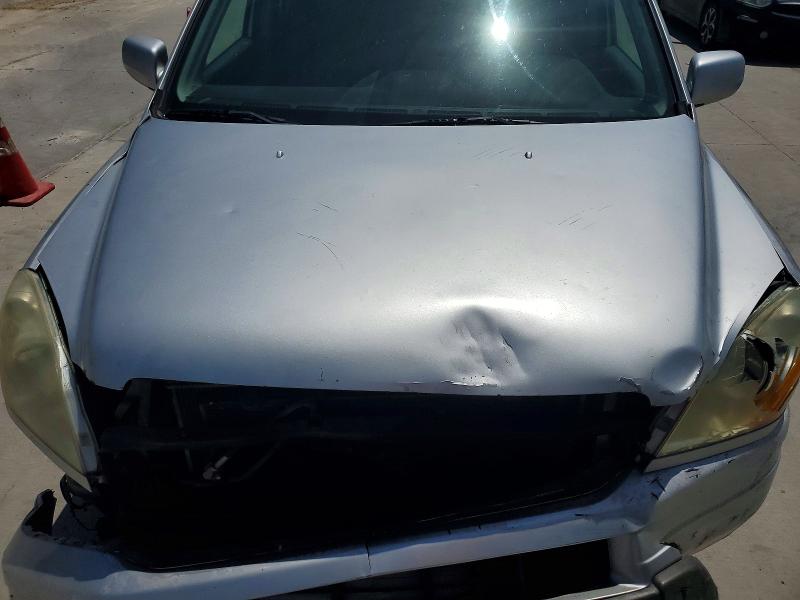 Photo 11 from auction – 2005 HONDA PILOT with VIN 5FNYF18605B034240