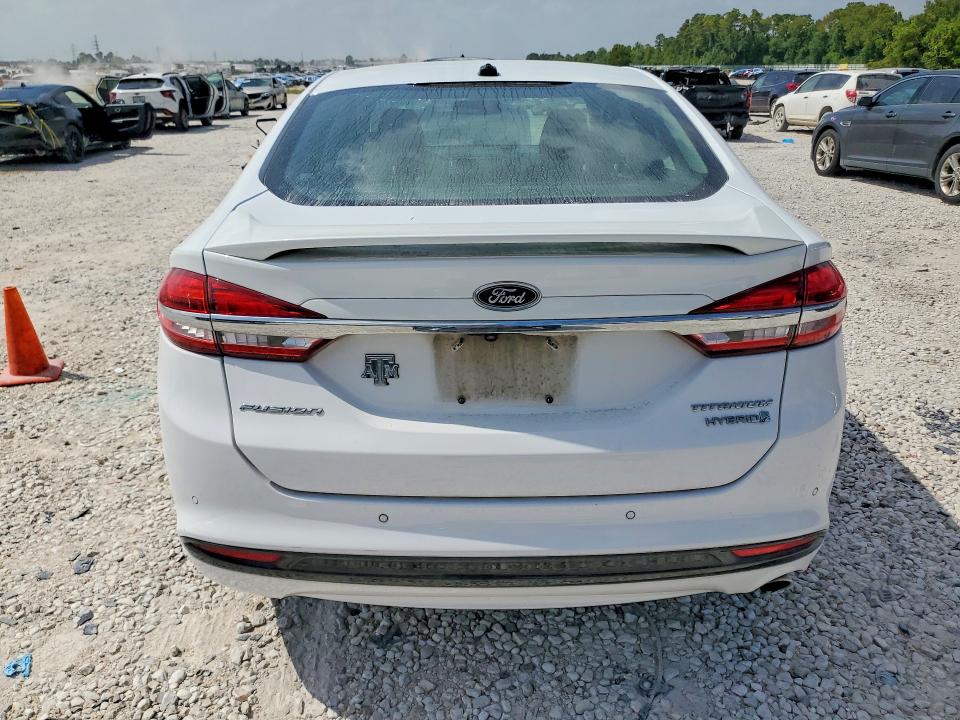 Снимка 6 от търг – 2017 FORD FUSION с VIN 3FA6P0RU8HR315867