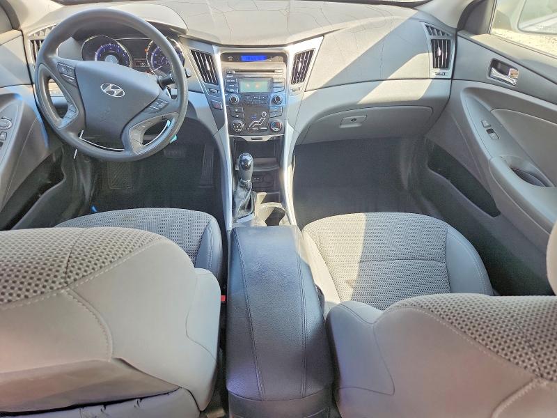 Photo 8 from auction – 2013 HYUNDAI SONATA with VIN 5NPEB4AC1DH648276