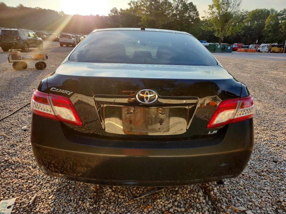 Photo 6 from auction – 2010 TOYOTA CAMRY with VIN 4T1BF3EK4AU536362