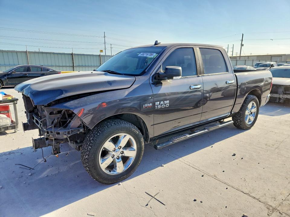 RAM 1500 2016 with VIN 3C6RR6LT8GG382765 - Photo from auction