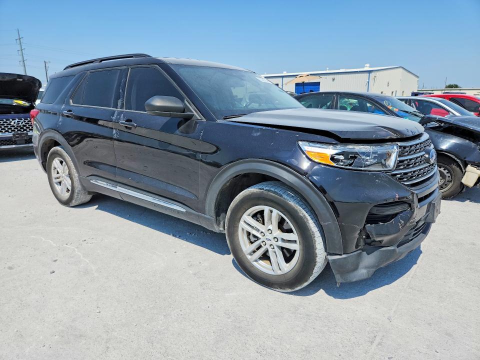 Photo 4 from auction – 2022 FORD EXPLORER with VIN 1FMSK7DH9NGB70265
