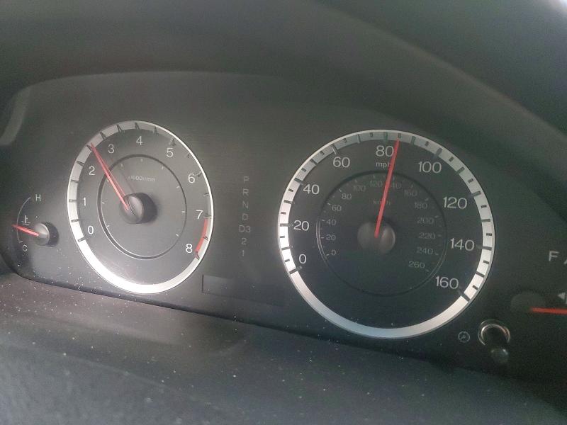 Photo 9 from auction – 2011 HONDA ACCORD with VIN 1HGCS1B71BA010008