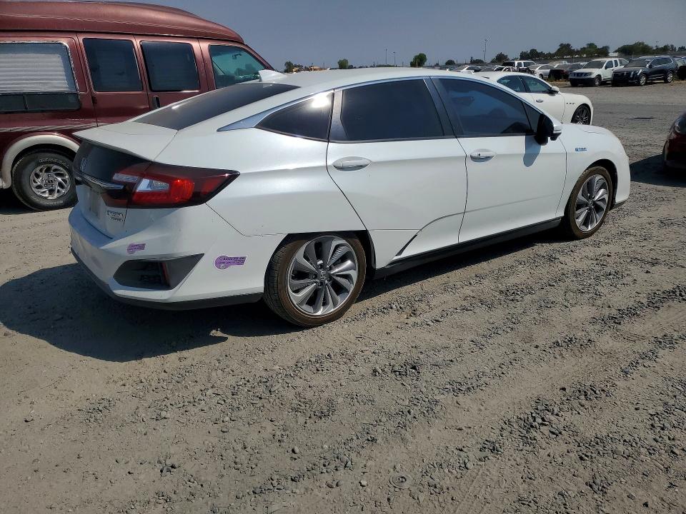 Photo 3 from auction – 2018 HONDA CLARITY with VIN JHMZC5F34JC024247