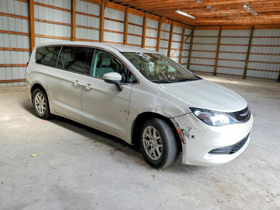Photo 4 from auction – 2017 CHRYSLER PACIFICA with VIN 2C4RC1DG2HR551656