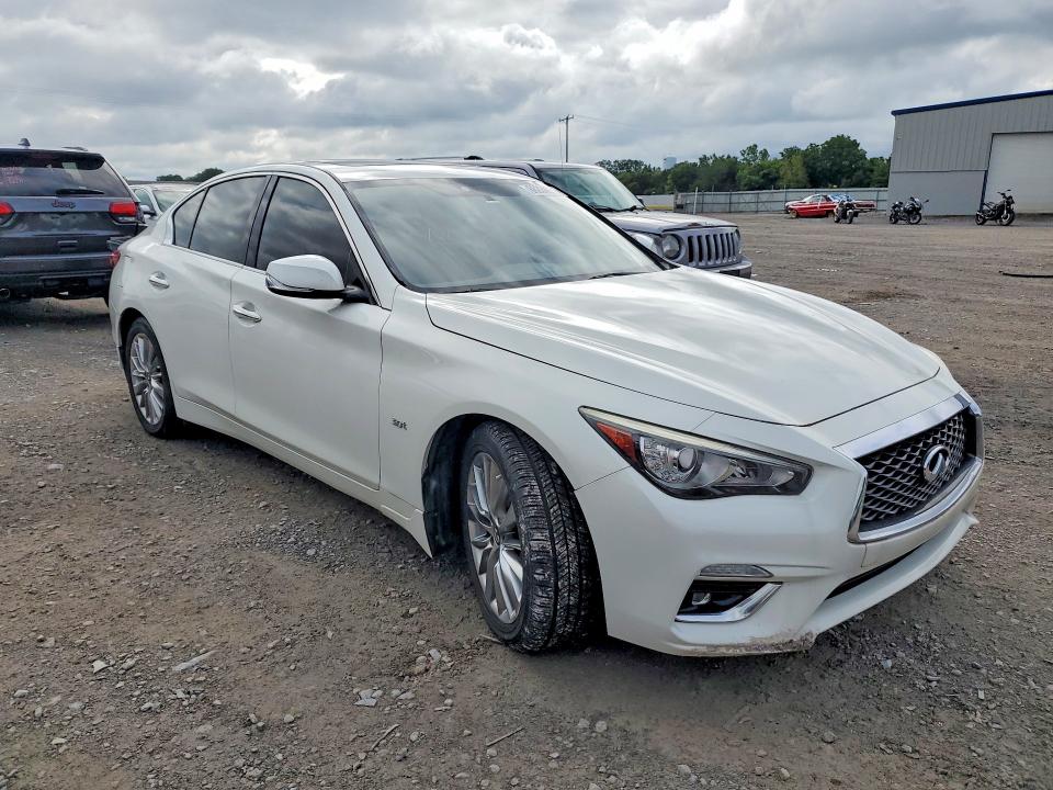 Photo 4 from auction – 2018 INFINITI Q50 with VIN JN1EV7AR5JM430164