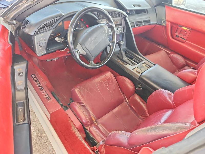 Photo 8 from auction – 1990 CHEVROLET CORVETTE with VIN 1G1YY3384L5108491