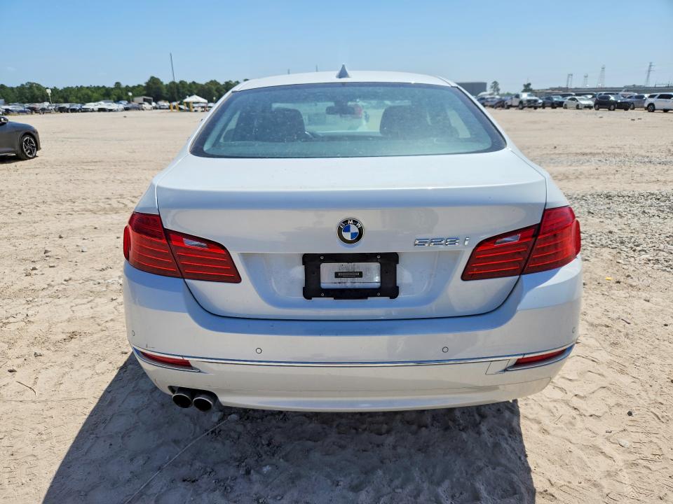 Zdjęcie 6 z aukcji – 2016 BMW 528 z VIN WBA5A5C54GD528762