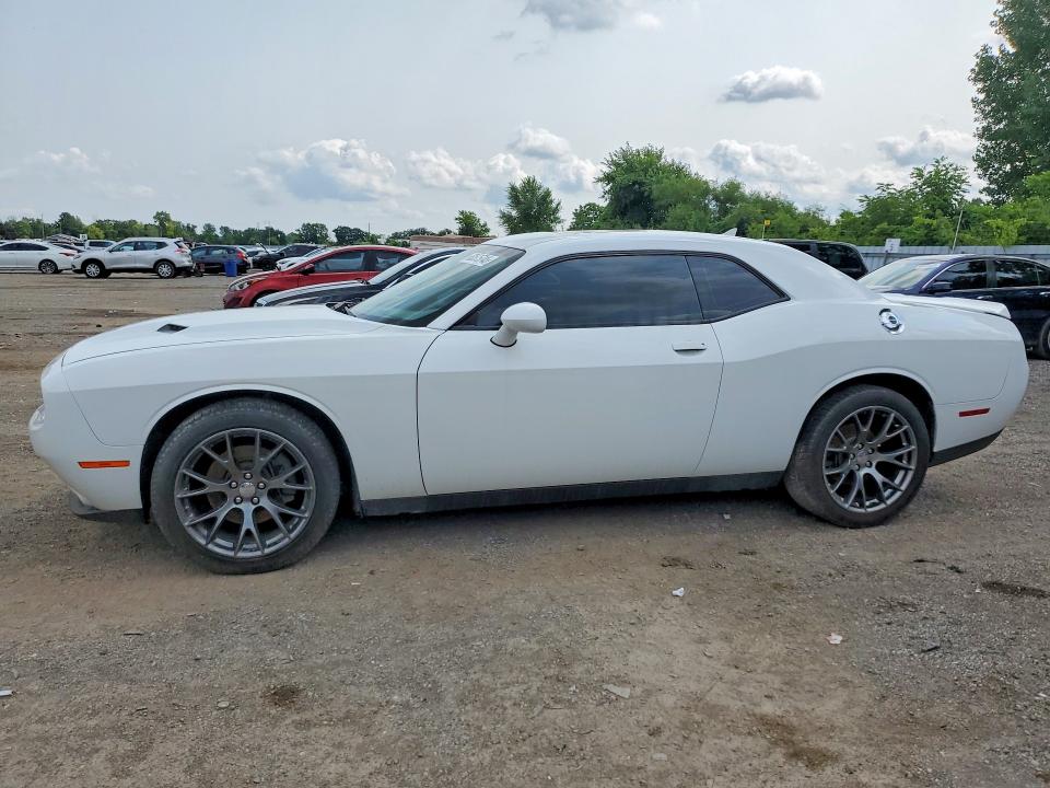 DODGE CHALLENGER 2018 with VIN 2C3CDZAG8JH282522 - Photo from auction