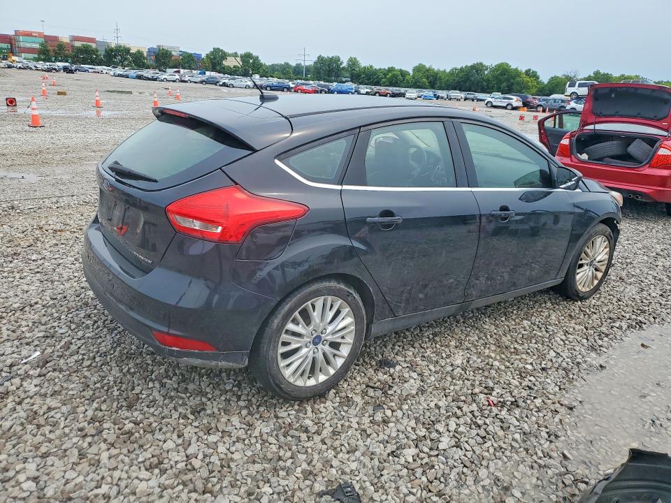 Photo 3 from auction – 2018 FORD FOCUS with VIN 1FADP3N28JL226107