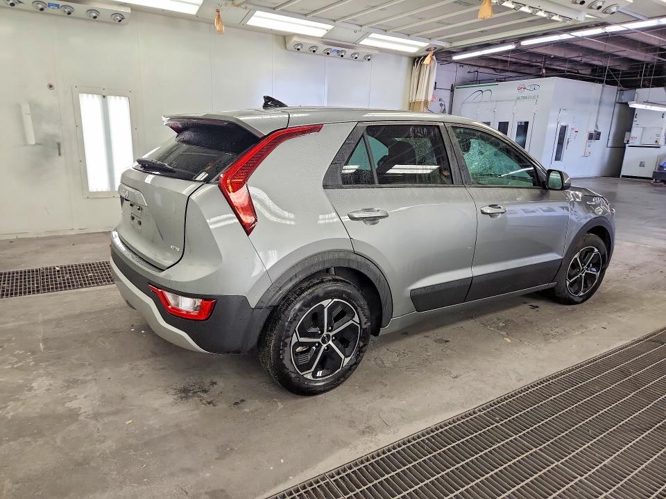 Photo 3 from auction – 2026 KIA NIRO with VIN KNDCP3LE2T5341246
