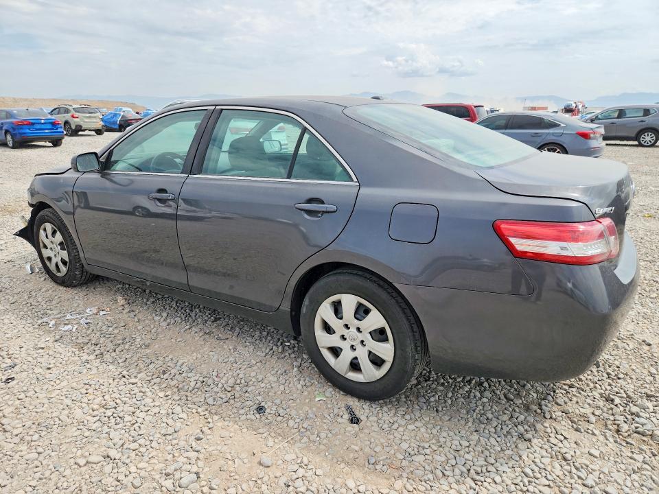 Photo 2 from auction – 2011 TOYOTA CAMRY with VIN 4T1BF3EK0BU601404