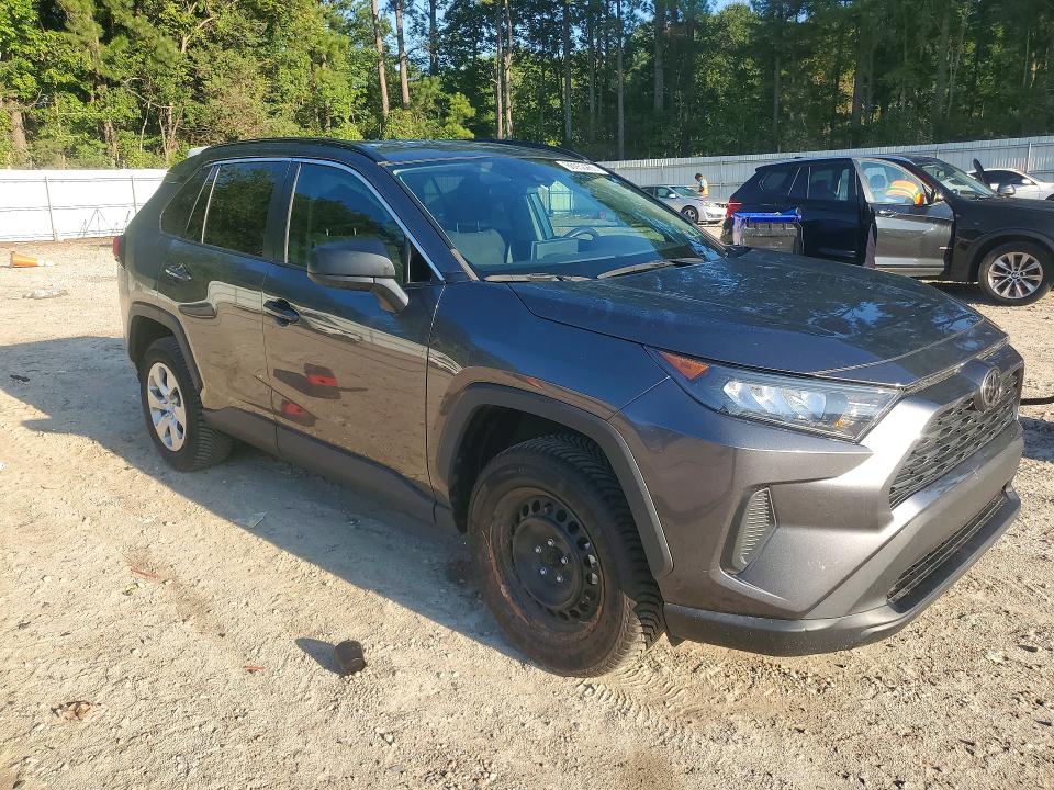 Photo 4 from auction – 2021 TOYOTA RAV4 with VIN 2T3H1RFV5MC141687