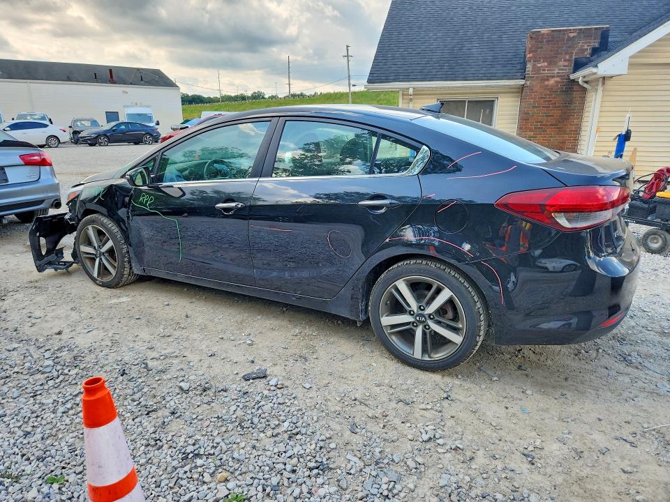 Снимка 2 от търг – 2017 KIA FORTE с VIN 3KPFL4A87HE057876