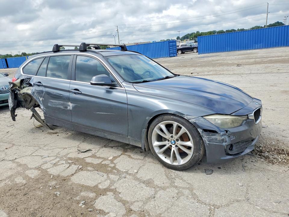 صورة رقم 4 من المزاد - 2015 BMW 328 مع VIN WBA3K5C54FK300579