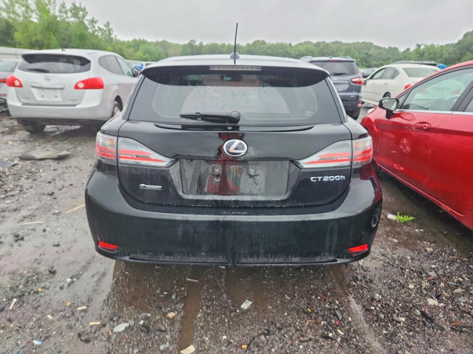 Photo 6 from auction – 2013 LEXUS CT with VIN JTHKD5BH6D2165914
