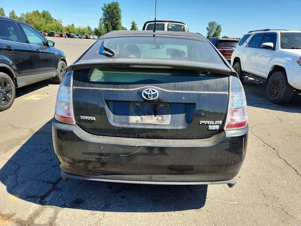 Photo 6 from auction – 2005 TOYOTA PRIUS with VIN JTDKB20U953048345