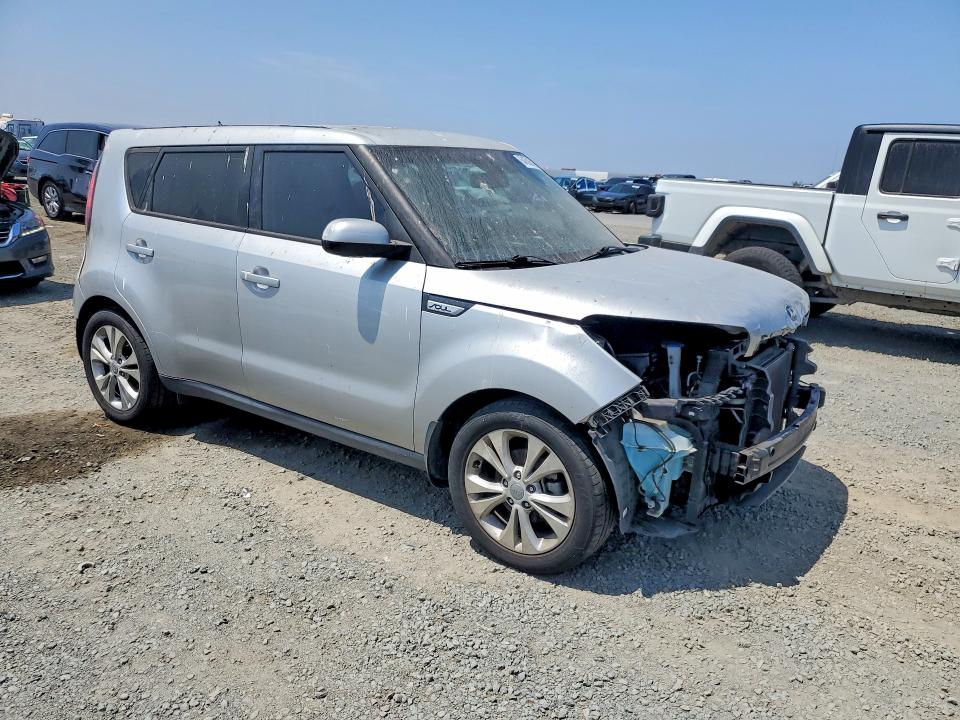 Photo 4 from auction – 2015 KIA SOUL with VIN KNDJP3A55F7770223