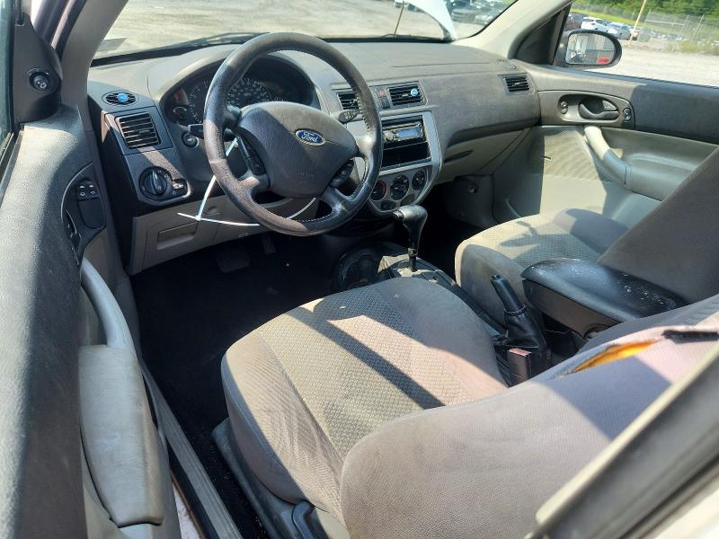 Photo 8 from auction – 2006 FORD FOCUS with VIN 1FAHP31N46W255157