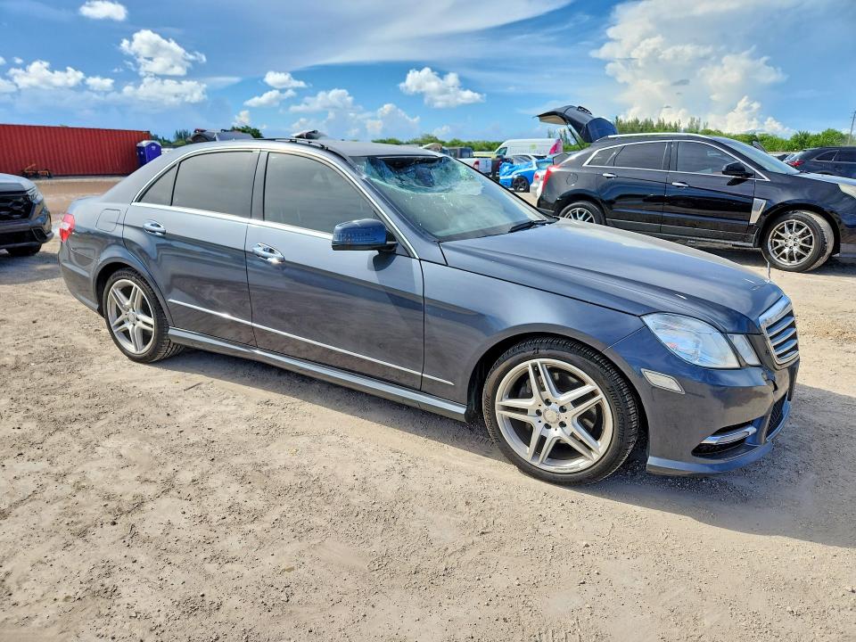 Photo 4 from auction – 2013 MERCEDES-BENZ E with VIN WDDHF8JB2DA675130