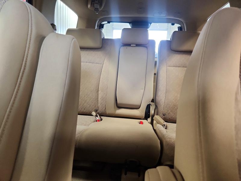 Photo 10 from auction – 2005 HONDA CR-V with VIN SHSRD78565U303340