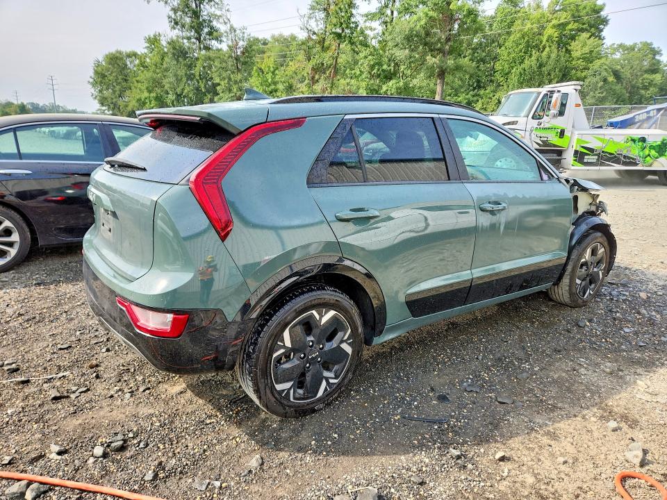 Photo 3 from auction – 2024 KIA NIRO with VIN KNDCR3L19R5112319