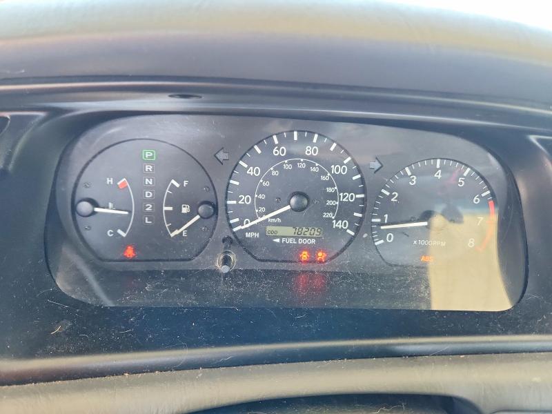 Photo 9 from auction – 2001 TOYOTA CAMRY/LE/X with VIN JT2BF22K610339437