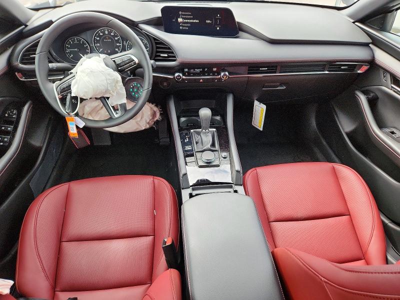 Foto 8 de la subasta – 2026 MAZDA 3 con VIN JM1BPBLL8T1875489