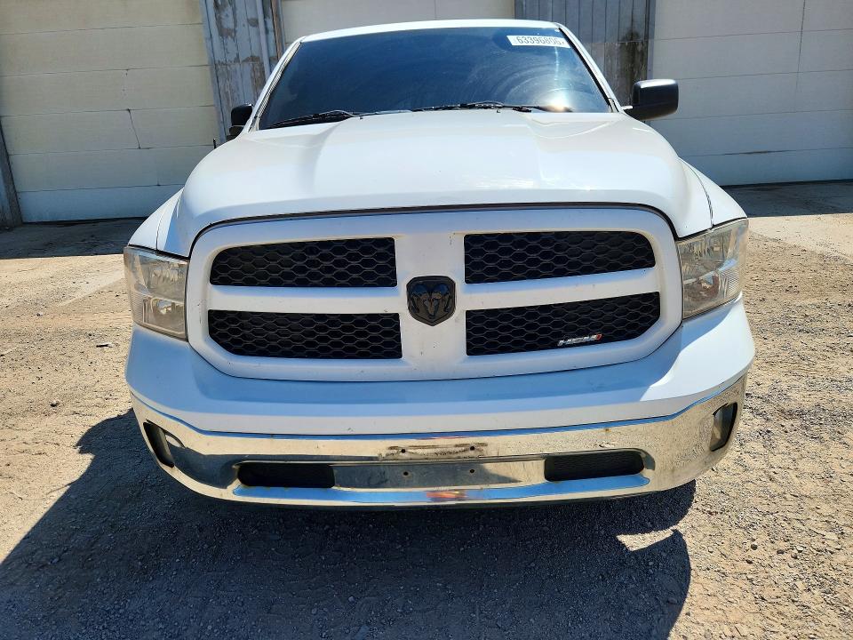Photo 5 from auction – 2015 RAM 1500 with VIN 1C6RR7FT9FS652093