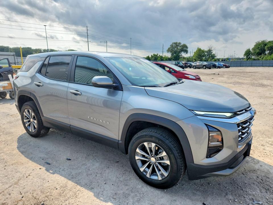 Photo 4 from auction – 2026 CHEVROLET EQUINOX with VIN 3GNAXPEGXTL397679