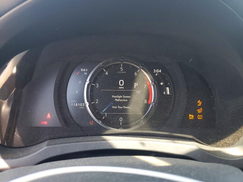 Photo 9 from auction – 2021 LEXUS IS with VIN JTHGZ1B28M5045087
