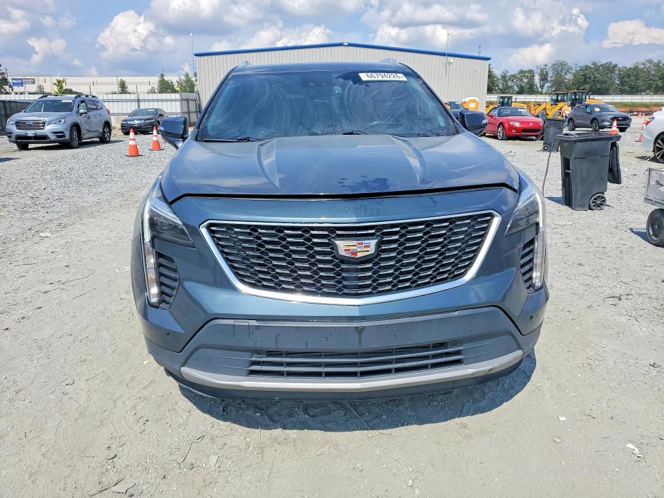 Photo 5 from auction – 2021 CADILLAC XT4 with VIN 1GYFZCR41MF003946