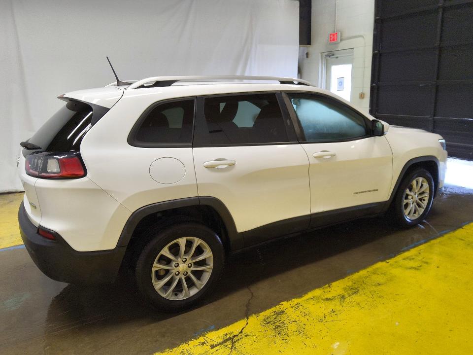 Photo 3 from auction – 2020 JEEP CHEROKEE with VIN 1C4PJLCB1LD586411
