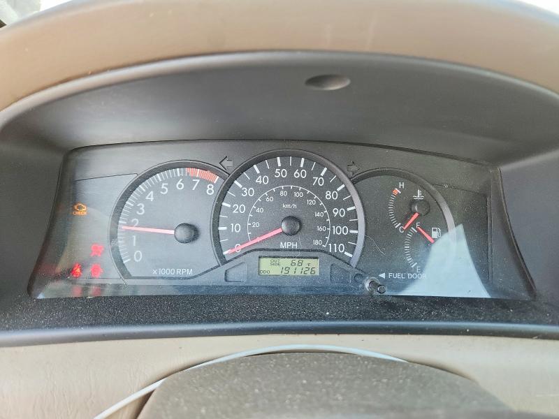 Photo 9 from auction – 2007 TOYOTA COROLLA with VIN JTDBR32E270125987