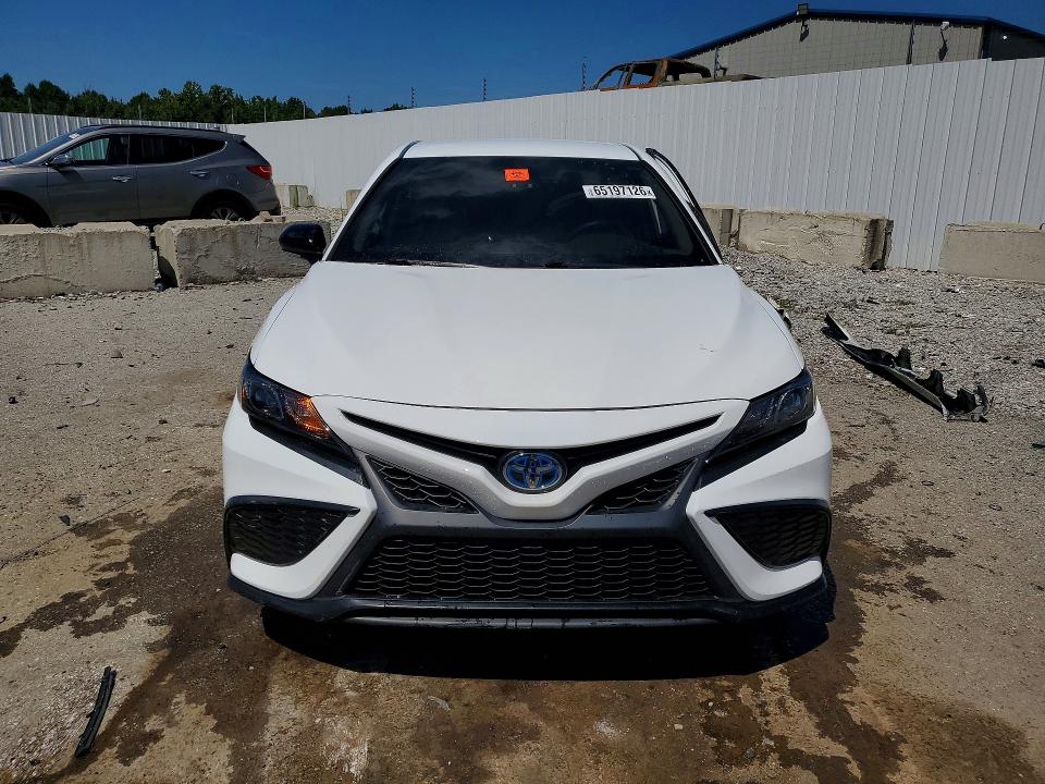 Photo 5 from auction – 2023 TOYOTA CAMRY HYBRID with VIN 4T1T31AK0PU057193