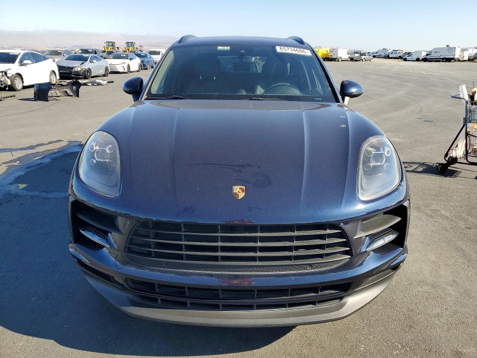 Photo 5 from auction – 2019 PORSCHE MACAN with VIN WP1AA2A58KLB05635