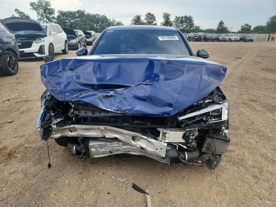 Фото 5 с аукциона – 2019 AUDI S4 с VIN WAUB4AF47KA112656