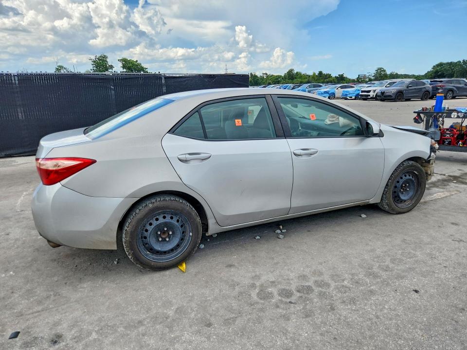 Photo 3 from auction – 2017 TOYOTA COROLLA with VIN 2T1BURHE8HC907663