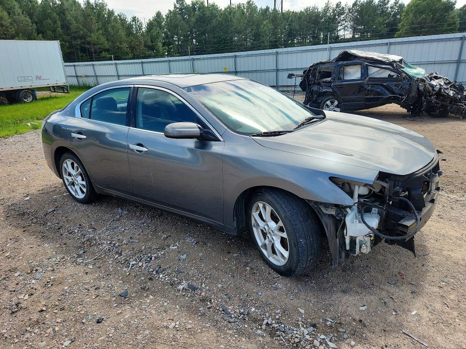 Photo 4 from auction – 2014 NISSAN MAXIMA with VIN 1N4AA5AP5EC480218