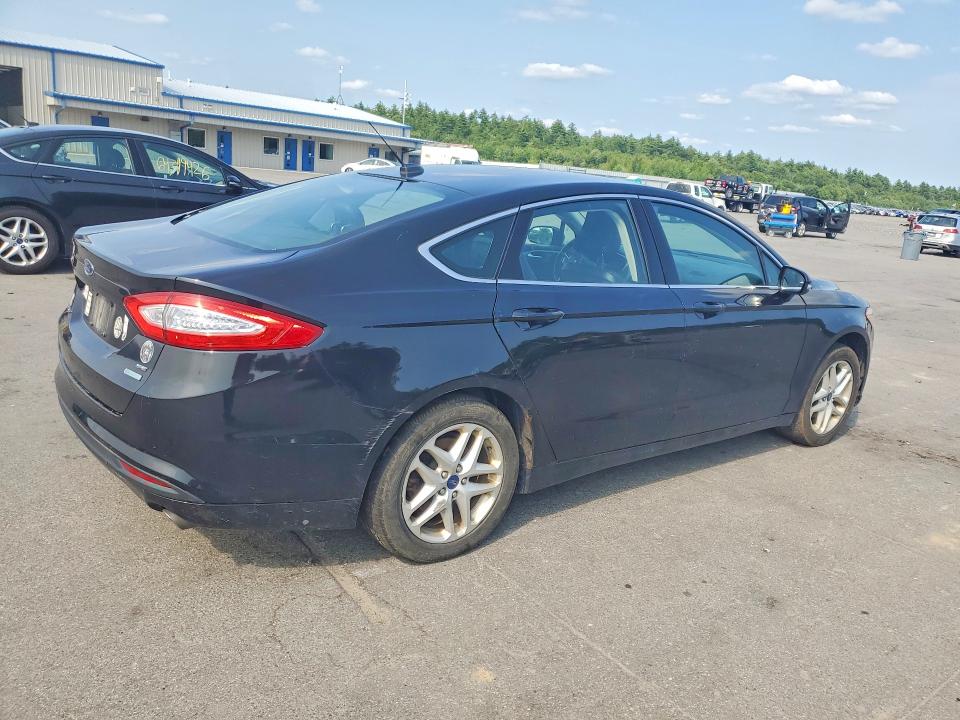 Photo 3 from auction – 2015 FORD FUSION with VIN 3FA6P0HD5FR250491