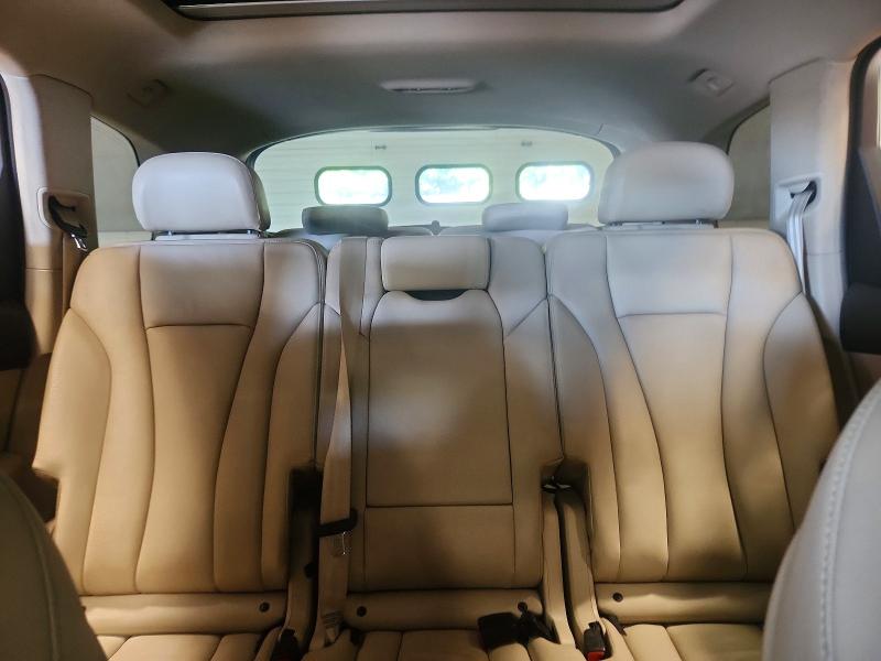 Photo 10 from auction – 2017 AUDI Q7 with VIN WA1LAAF78HD043696