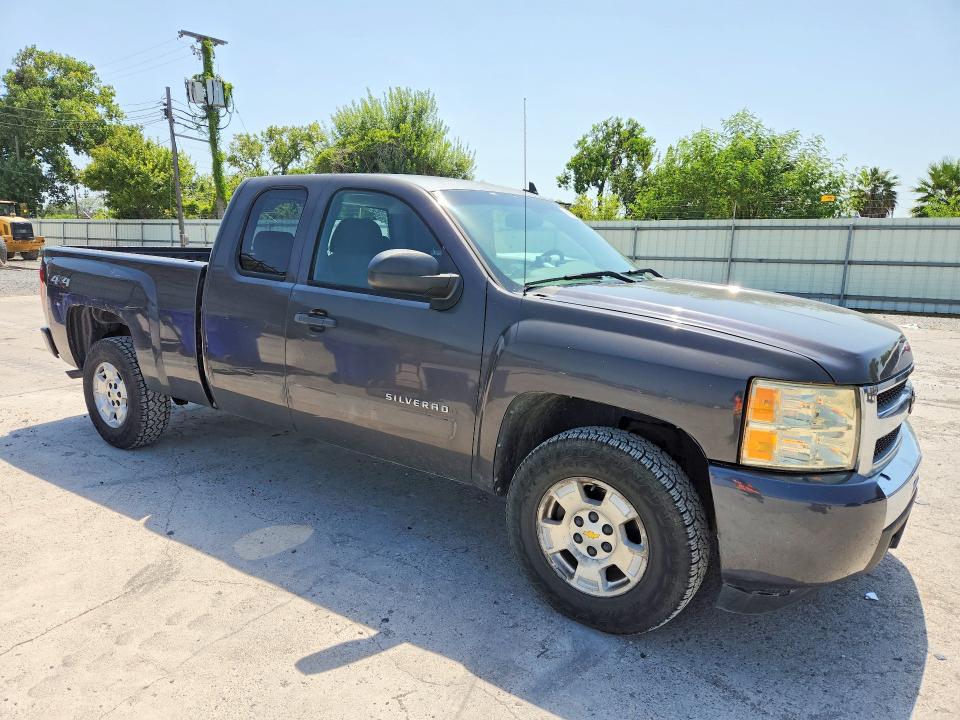 Photo 4 from auction – 2010 CHEVROLET SILVERADO with VIN 1GCSKREA2AZ161097