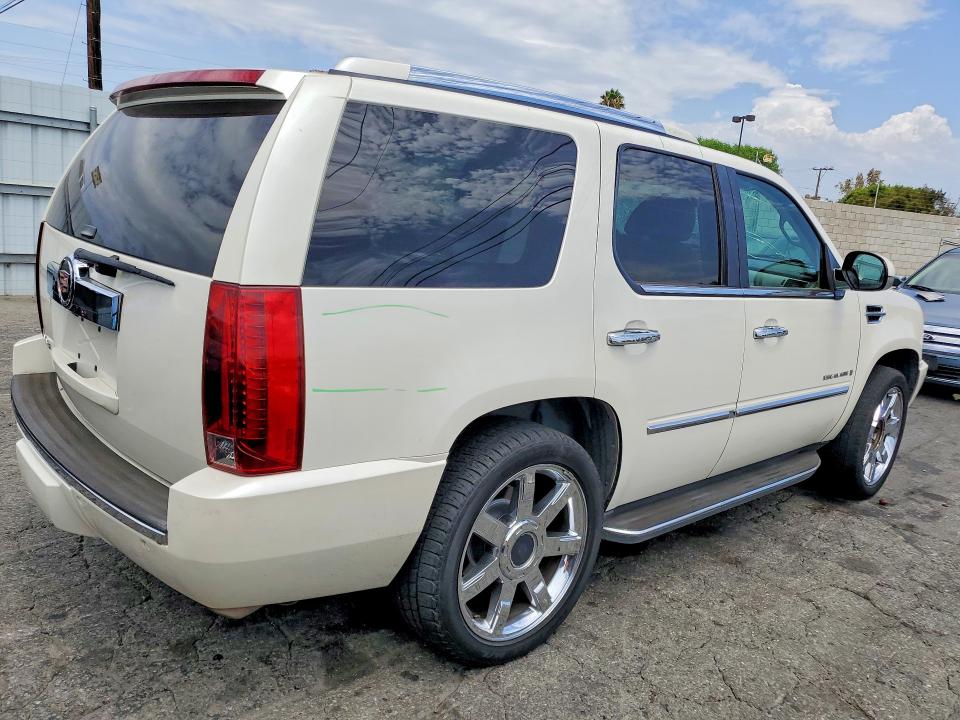 Photo 3 from auction – 2007 CADILLAC ESCALADE with VIN 1GYEC638X7R334490